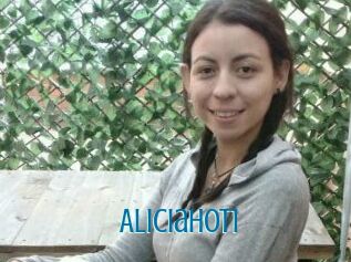 AliciaHot1