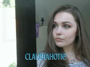 CLAUDIAhotie