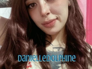 Danielledolphine