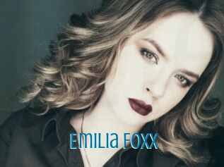 Emilia_Foxx