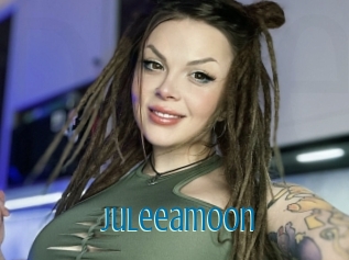Juleeamoon