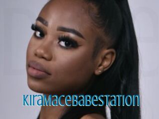 KiraMaceBabestation