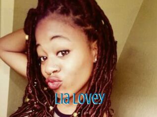 Lia_Lovey