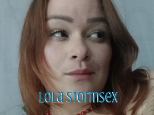 Lola_stormsex