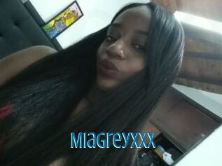 MiaGreyxxx