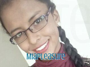 Mia_Pleasure