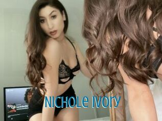 Nichole_Ivory