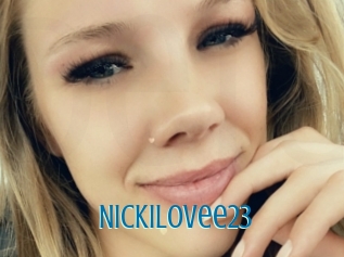 Nickilovee23