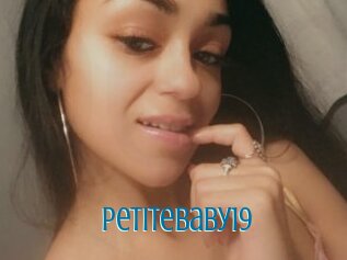 Petitebaby19