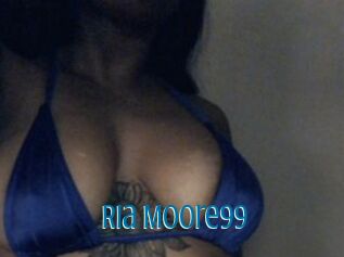 Ria_Moore99