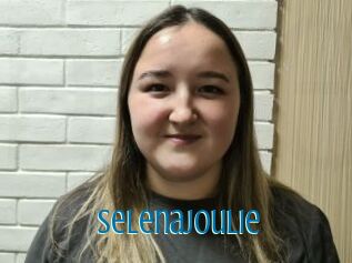 SelenaJoulie