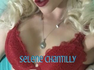 Selene_Chantilly