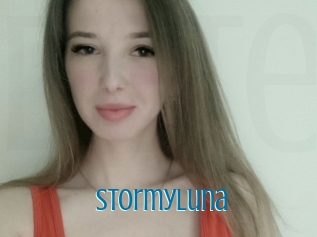 Stormyluna