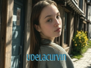 Udelacurvin