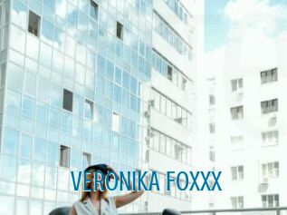 VERONIKA_FOXXX